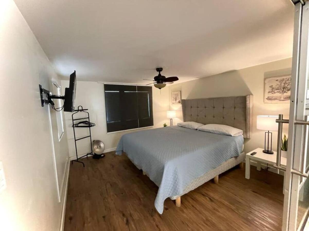 Casa San Miguel With Gated Parking At Casas Sanblu Apartment Енсенада Екстериор снимка